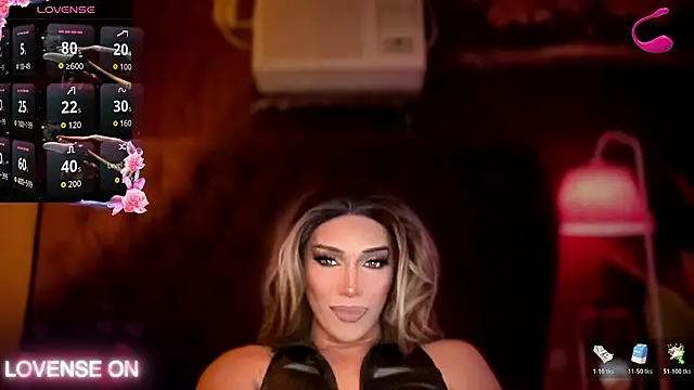 Lo_la_69 webkamerás műsora