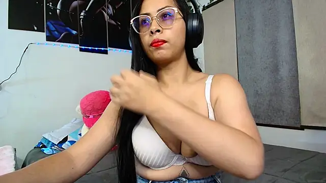 yesie_hotn Live XXX chat