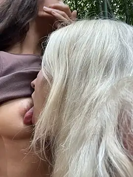 Keep_us_wild's Webcam Show