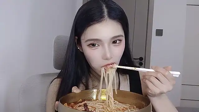 Tibbie-66 라이브 XXX 채팅