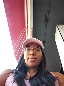 SheenaBrooke's Live Chat Room