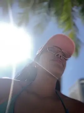 SheenaBrooke webkamerás műsora