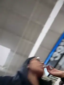 SheenaBrookeのウェブカメラショー