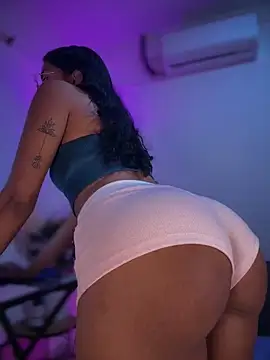 SheenaBrooke Шоу с уебкамера
