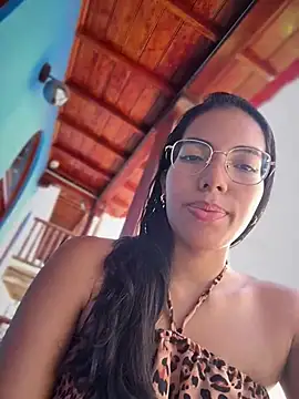 SheenaBrooke Adlı Modelin Web Kamerası Şovu