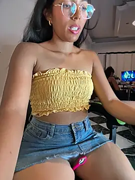 SheenaBrooke XXX чат на живо