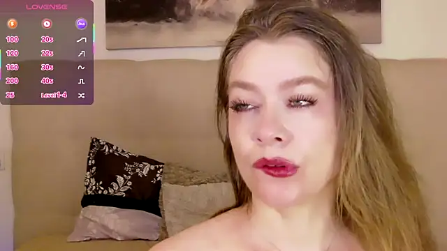 PetersEmily's Live XXX Chat