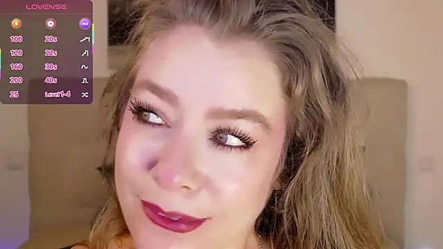 Živý XXX chat PetersEmily