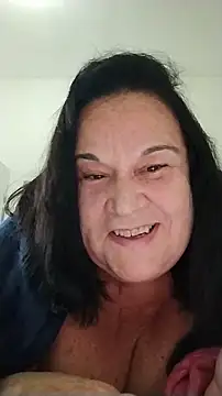 Yaya_Mineira 即時 XXX 聊天