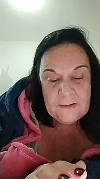 Chat XXX en directo de Yaya_Mineira