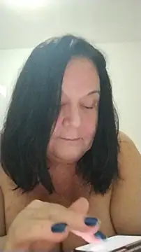 Yaya_Mineira's Live XXX Chat