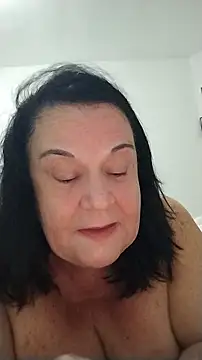 Chatroom XXX en direct de Yaya_Mineira