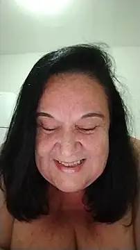 Chat XXX en directo de Yaya_Mineira