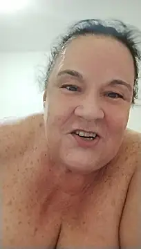 YayaMineira Chat XXX in diretta
