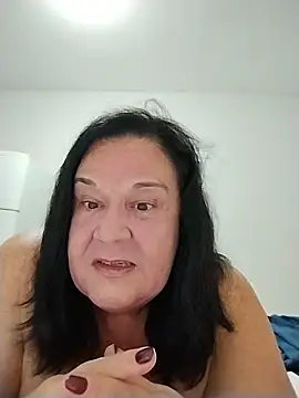 YayaMineira Chat XXX live