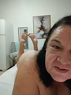 YayaMineira Chat XXX in diretta