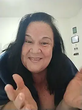 YayaMineira Adlı Modelin Canlı XXX Sohbeti