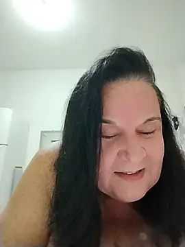 YayaMineira Live XXX-chat