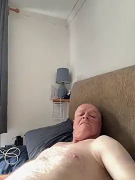 locallad88's Webcam Show