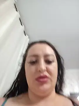 AMYRA_HOT XXX чат на живо