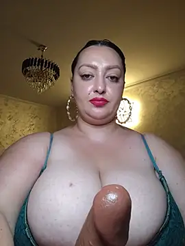 AMYRA_HOT Adlı Modelin Web Kamerası Şovu