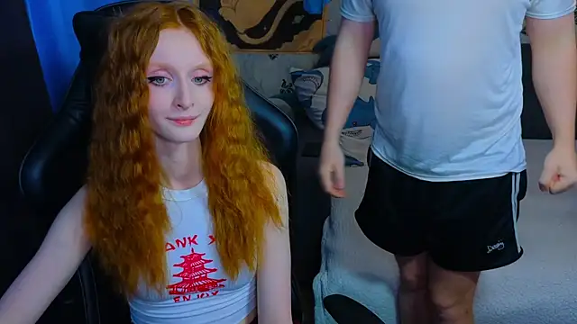 lakmsrrrmrrr's Webcam Show