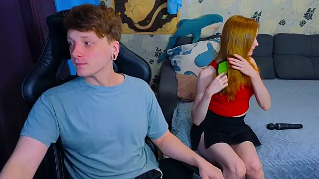 Chat +18 de lakmsrrrmrrr ao vivo