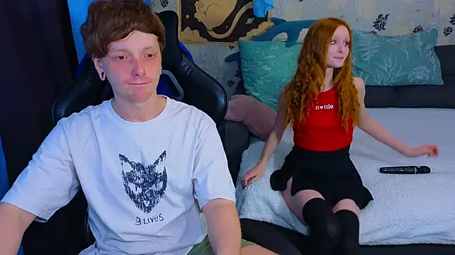 lakmsrrrmrrr's Webcam Show