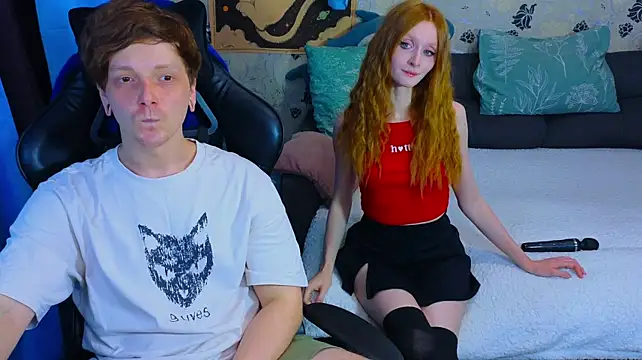 Show modela lakmsrrrmrrr na web-kameri