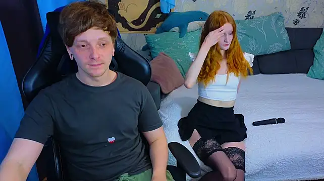 lakmsrrrmrrr's Webcam Show