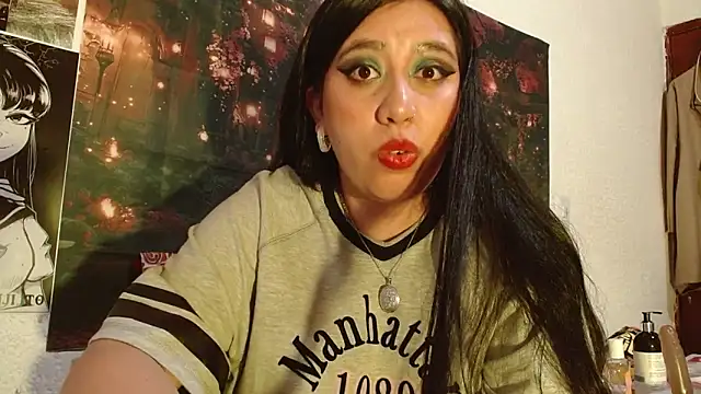 AntoneellaF's Live XXX Chat