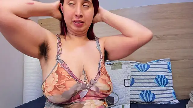 madelaine_blosson Live XXX-Chat