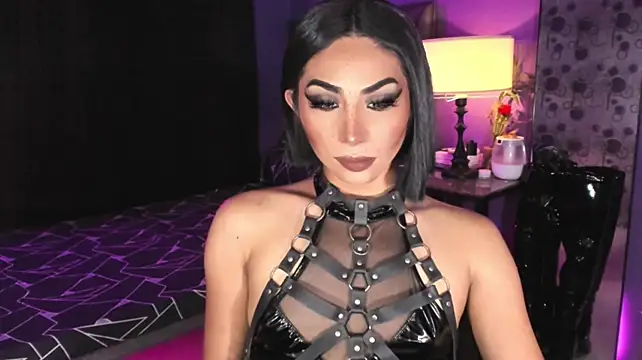 MaxxineMorenaTs – webcam-show