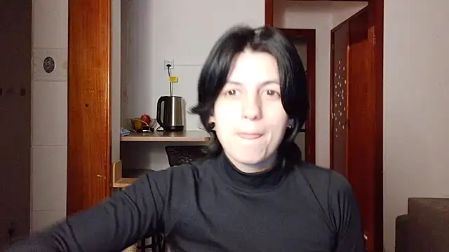 kyslrana Adlı Modelin Canlı Sohbet Odası