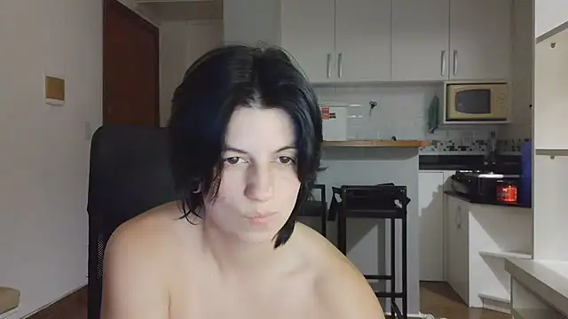 Chat +18 de kyslrana ao vivo