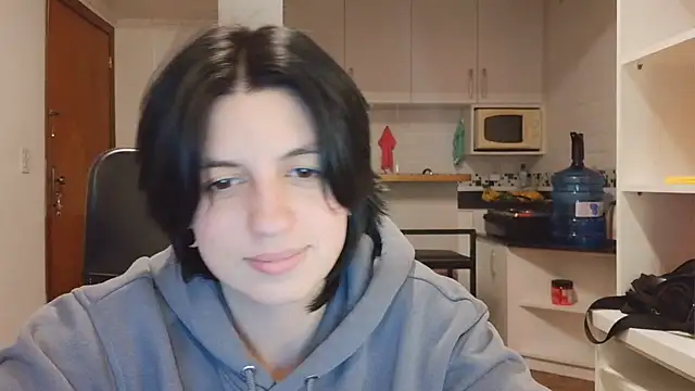 kyslrana Chat XXX in diretta