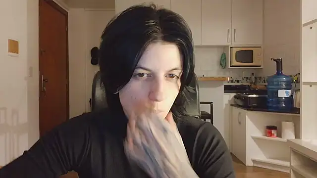 Chat +18 de kyslrana ao vivo