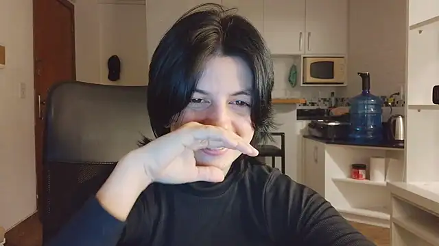 צ'אט XXX בשידור חי של kyslrana