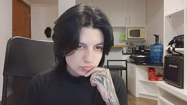 kyslrana Chat XXX live