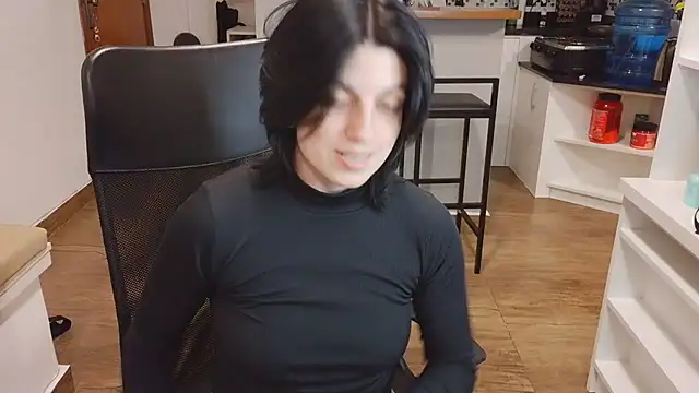 kyslrana's Live Chat Room