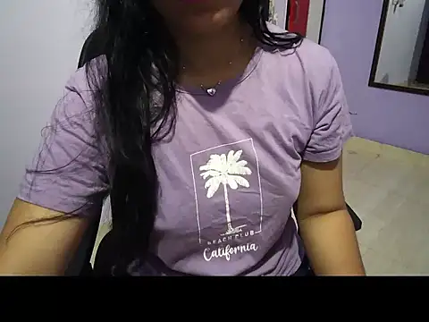 Chat +18 de BabyNaina ao vivo