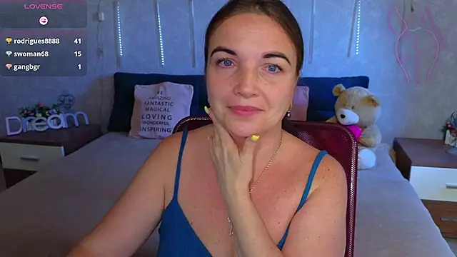 Rysalochkaa's Live XXX Chat
