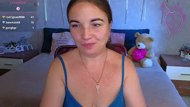 Rysalochkaa webcam show