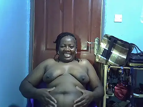 Chat +18 de Ebonyceline ao vivo
