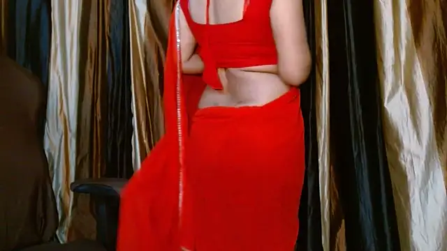 Pokazy przed kamerką – Wow_Lovely_