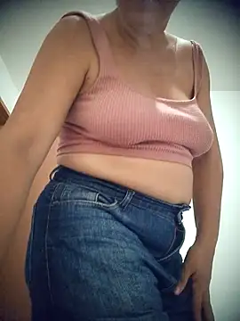 SOLTEIRASIGILO – Live XXX-chat