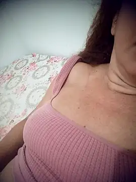 SOLTEIRASIGILO XXX чат на живо