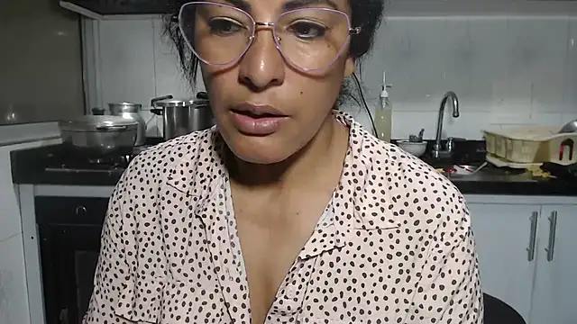 Chat XXX en directo de kateleyagrey