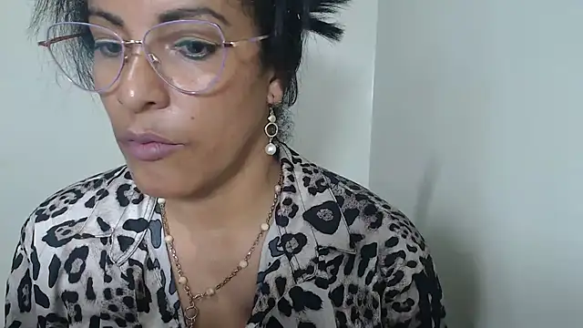 Chat XXX en directo de kateleyagrey
