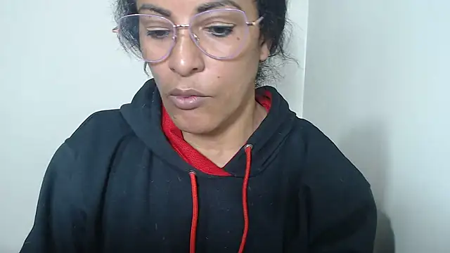 kateleyagrey's Webcam Show